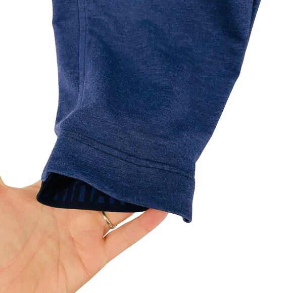 Under Armour Featherweight Fleece Crop Pants Size Large - Picture 2 of 6